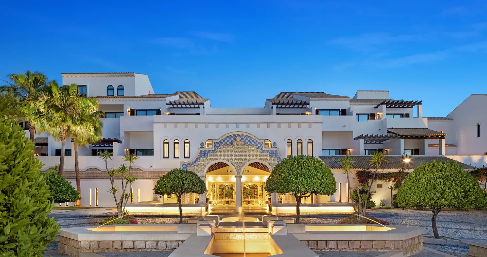 Pine Cliffs Resort